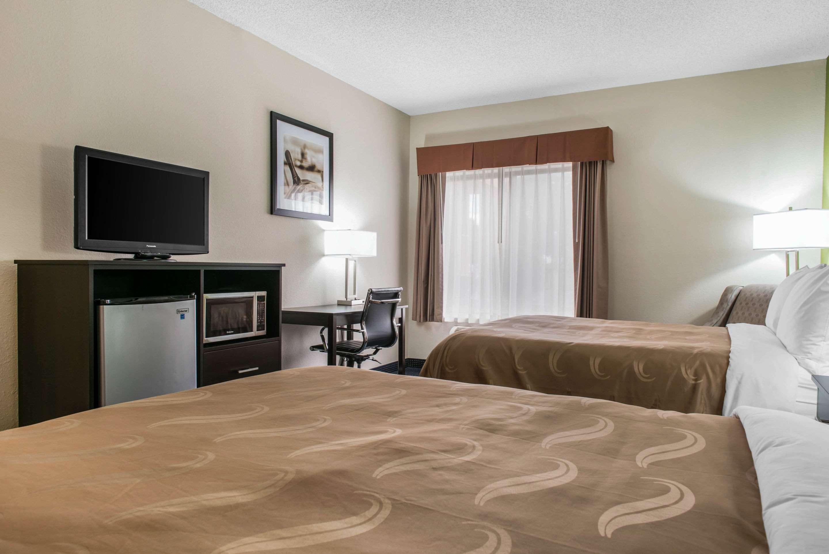 Quality Inn & Suites Anderson I-69 Екстериор снимка