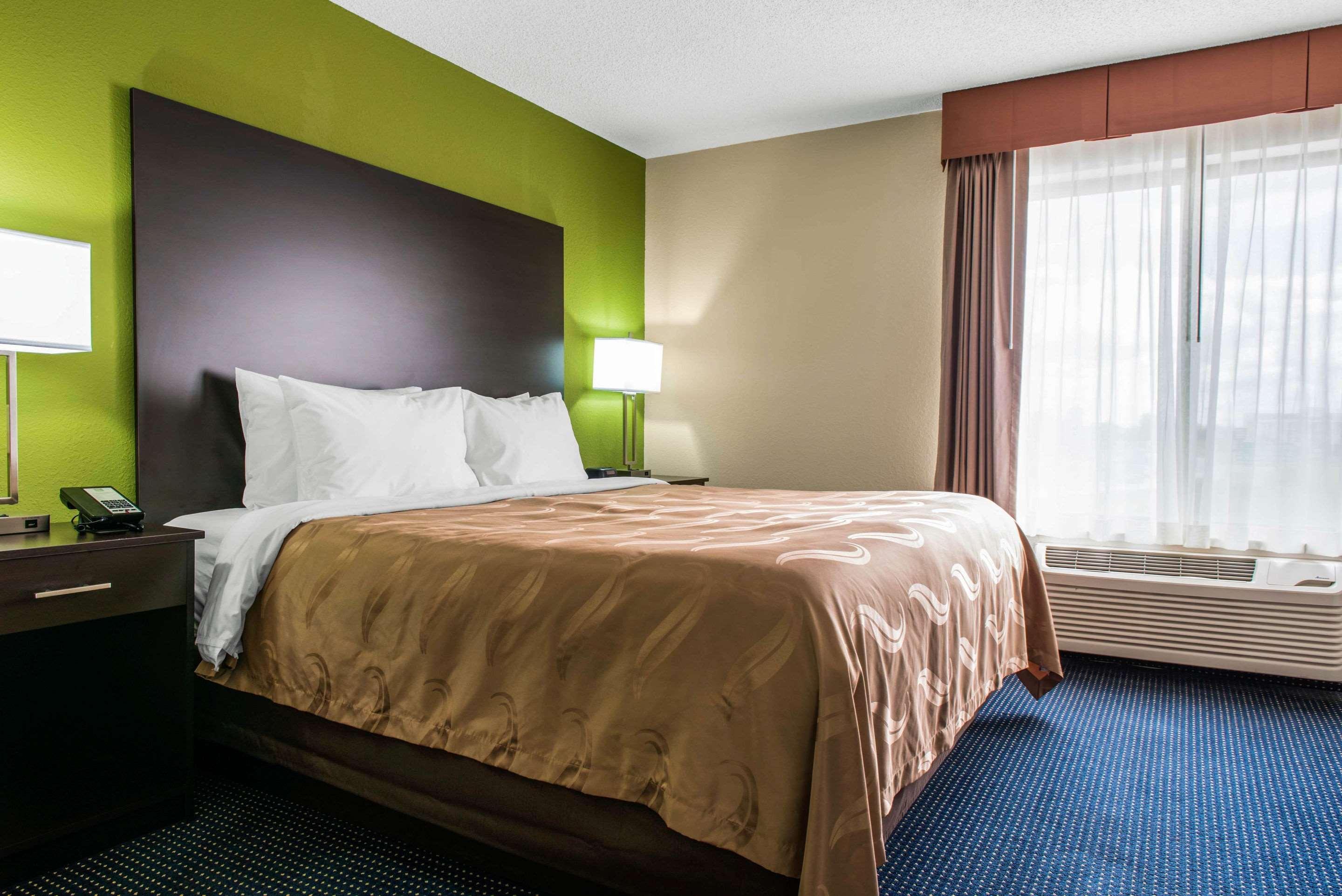 Quality Inn & Suites Anderson I-69 Екстериор снимка