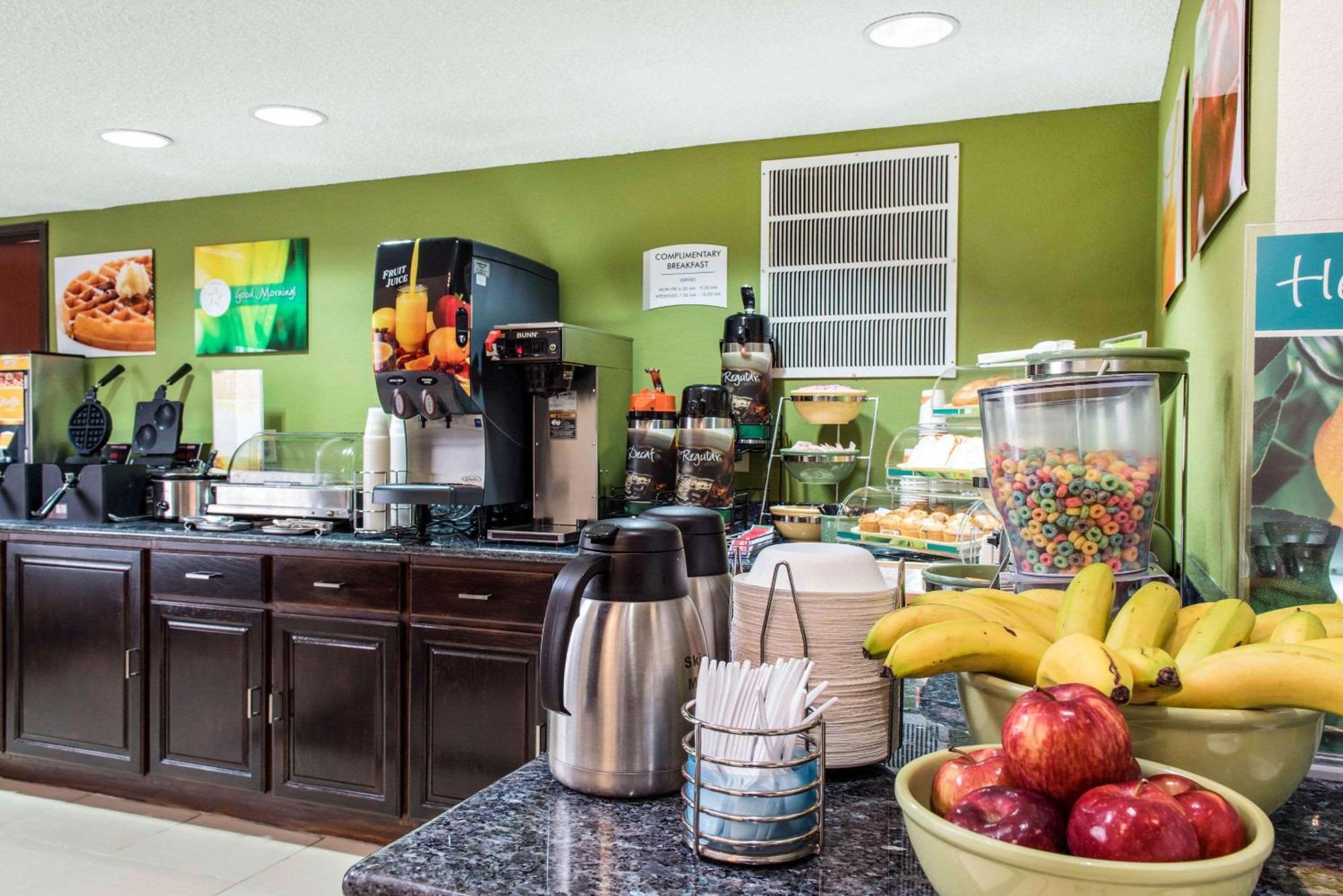 Quality Inn & Suites Anderson I-69 Екстериор снимка