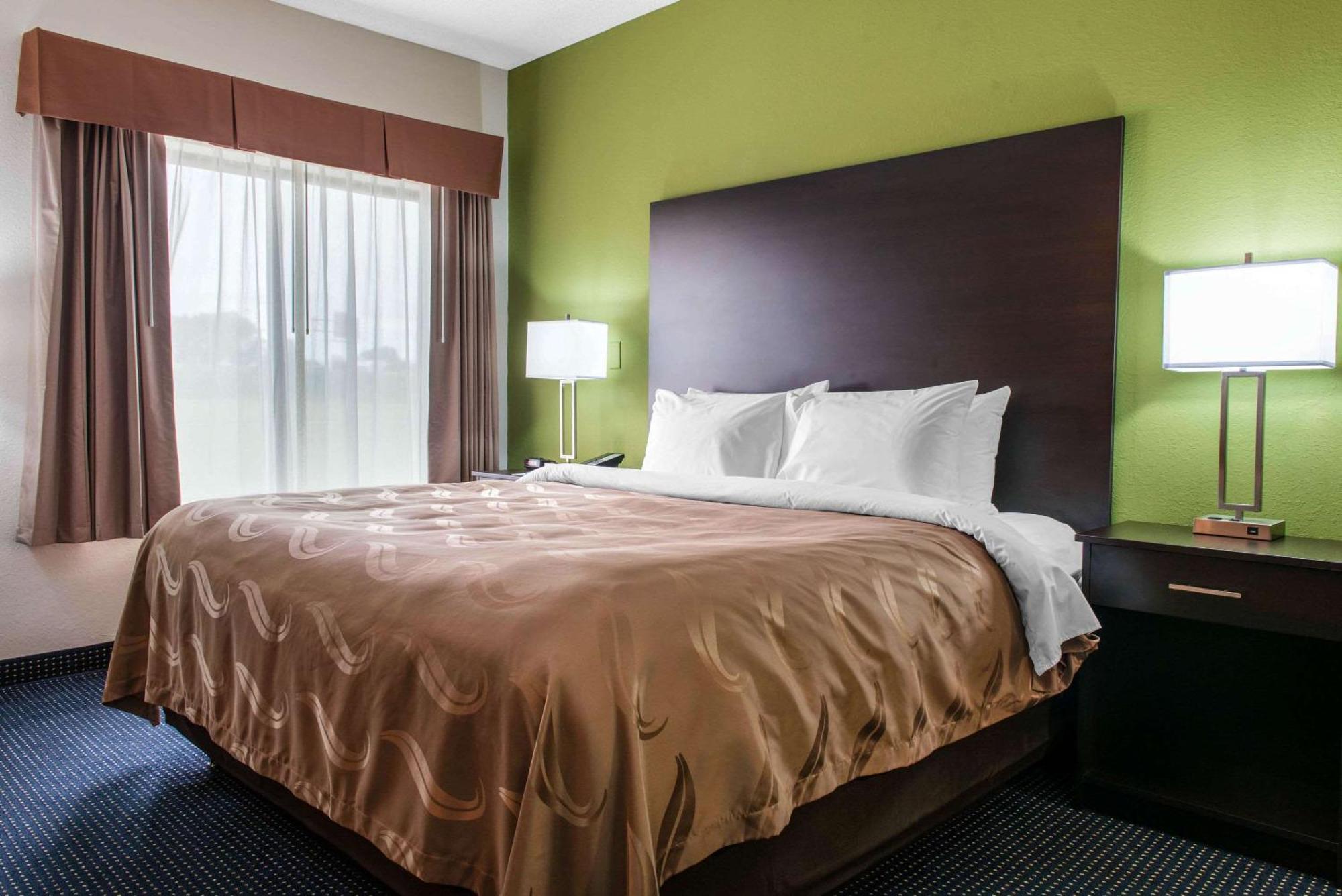 Quality Inn & Suites Anderson I-69 Екстериор снимка