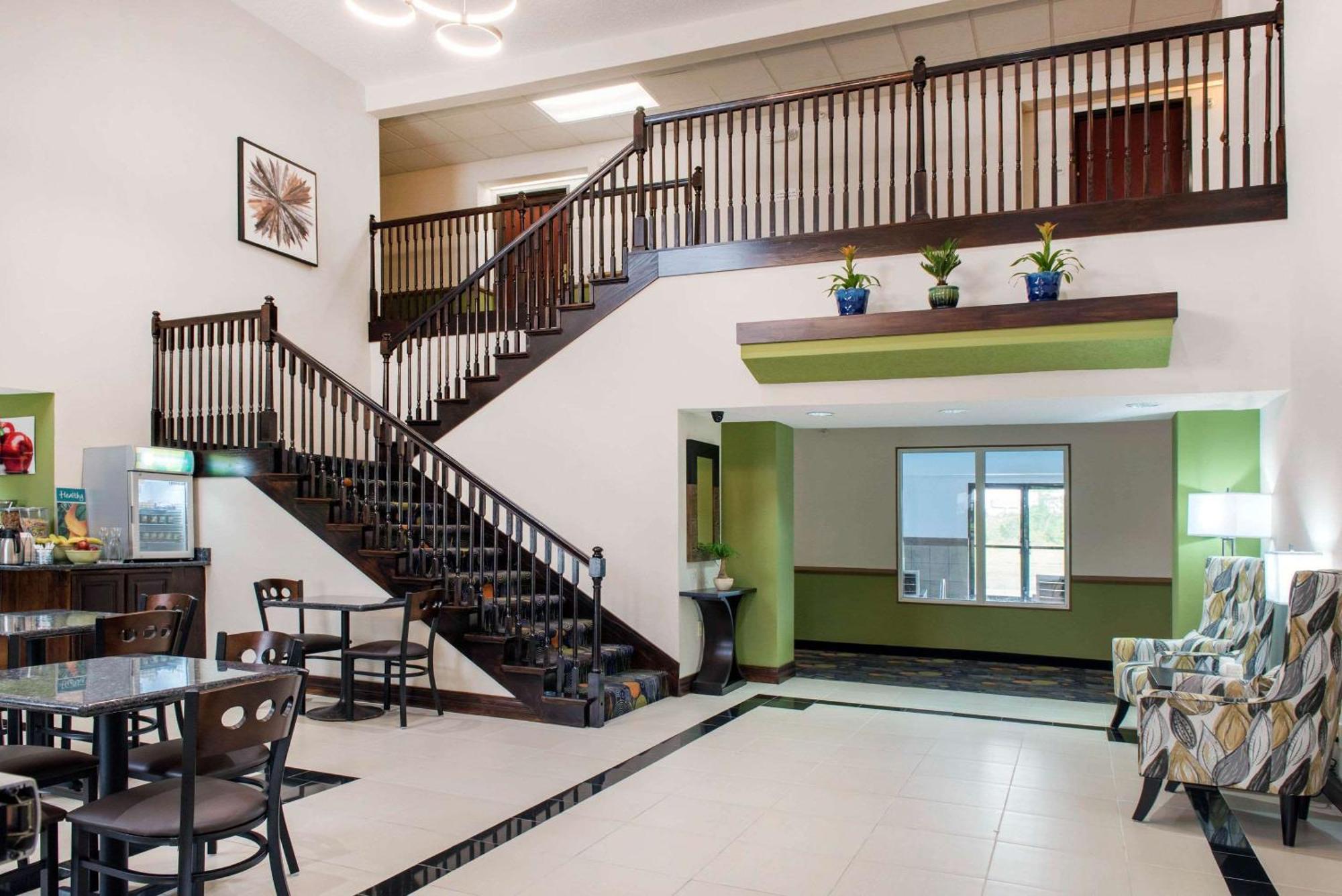 Quality Inn & Suites Anderson I-69 Екстериор снимка