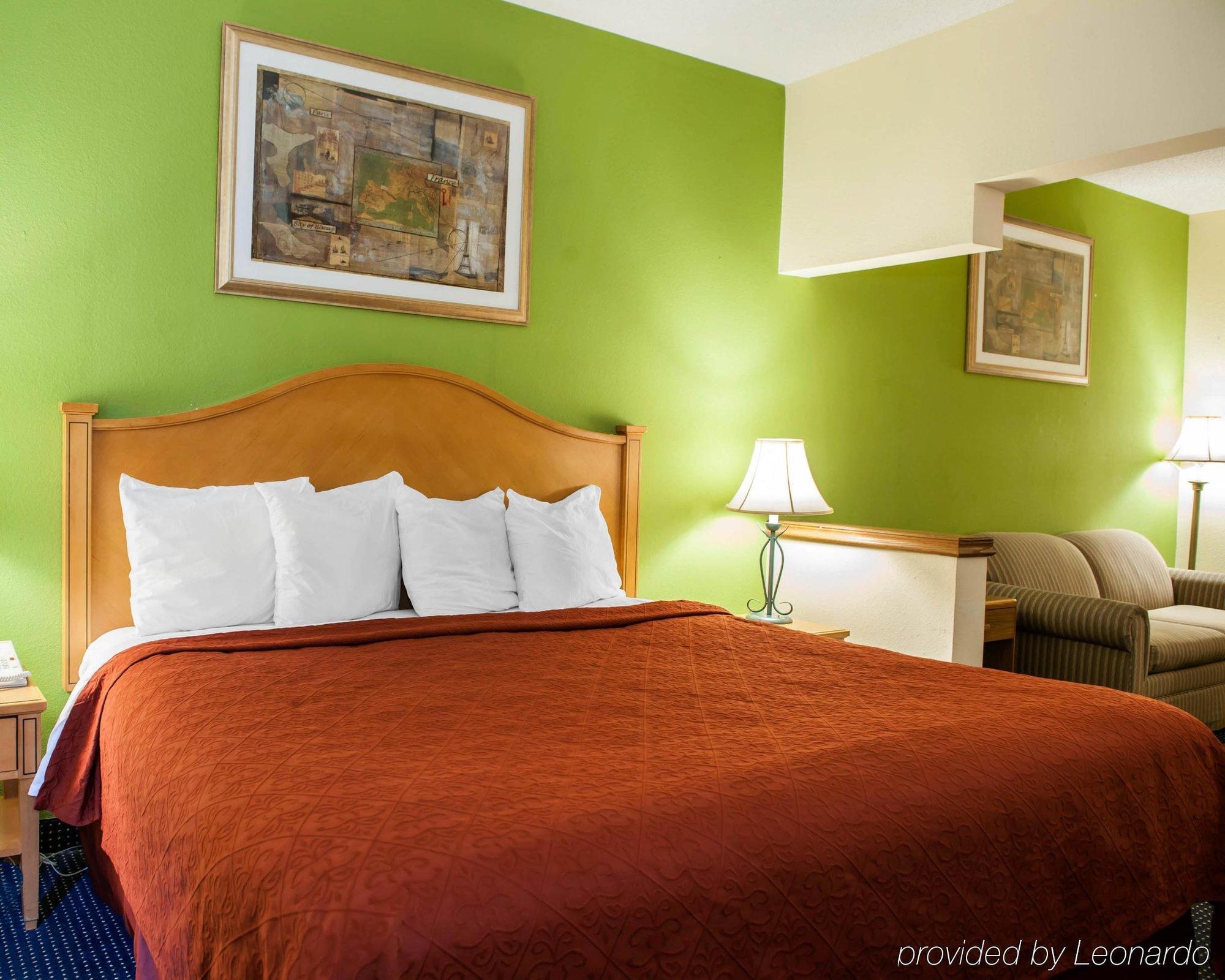 Quality Inn & Suites Anderson I-69 Екстериор снимка